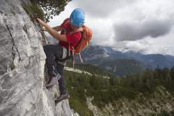 Lezecké vybavení na ferraty