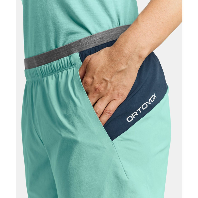 Dámske kraťasy Ortovox PIZ SELVA SHORTS  - čierna