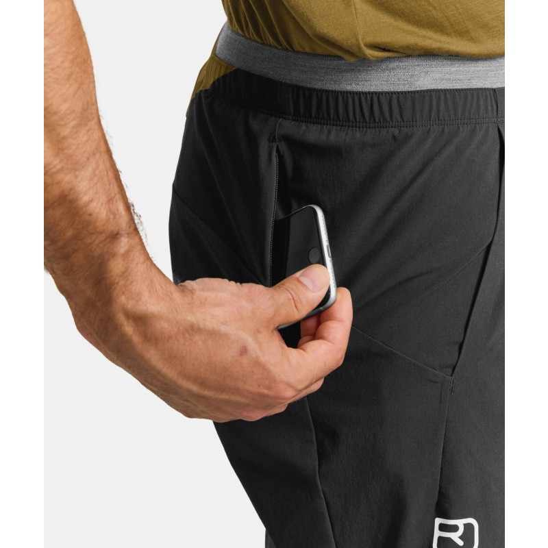 Pánske kraťasy Ortovox PIZ SELVA SHORTS  - čierna