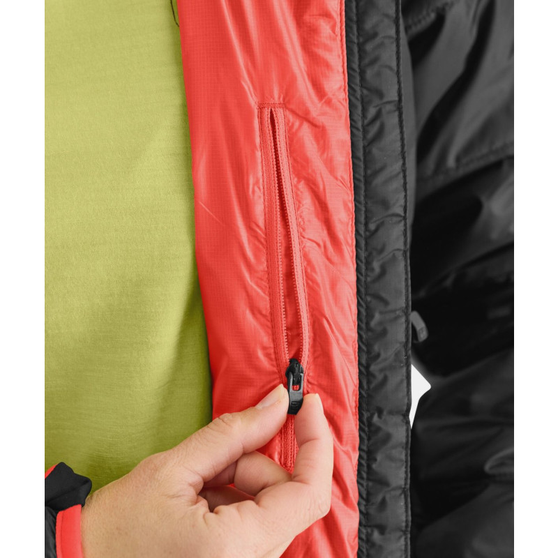 Dámská bunda Ortovox SWISSWOOL ZINAL JACKET  - černá