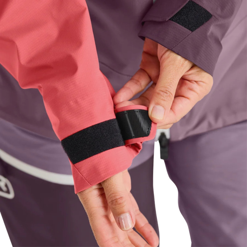 Dámska bunda Ortovox WESTALPEN 3L LIGHT JACKET  - fialová