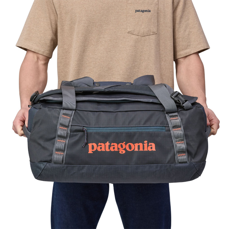 Taška Patagonia BLACK HOLE DUFFEL 40 L  - tmavě modrá