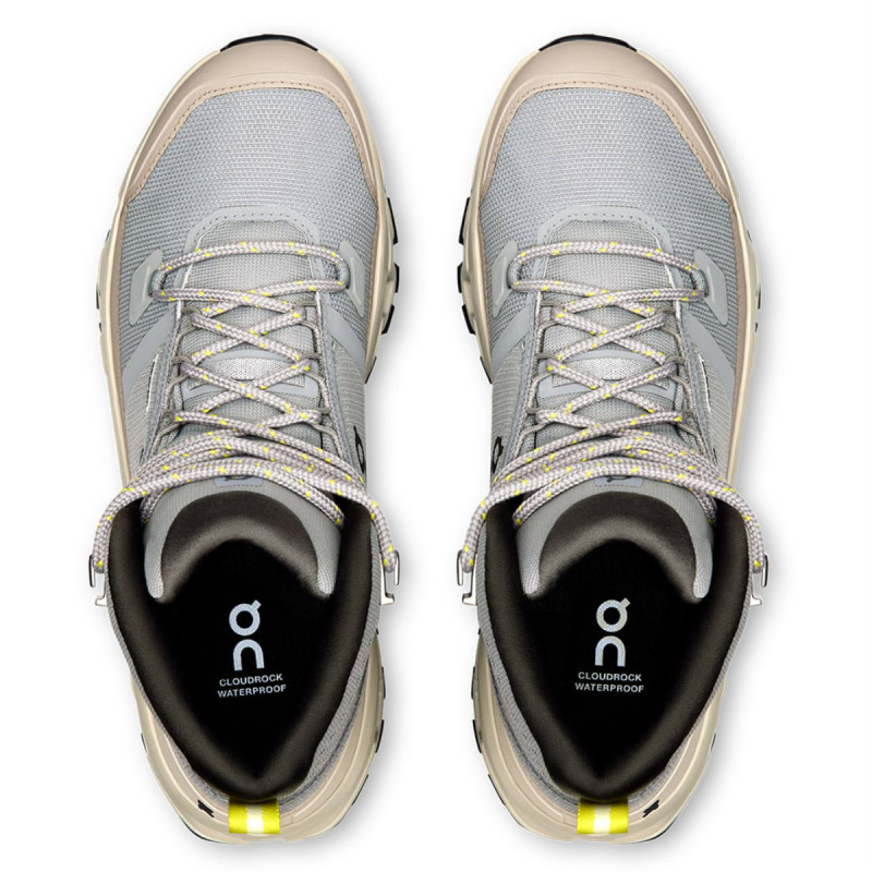 Dámske turistické členkové topánky On CLOUDROCK MID WATERPROOF  - svetlo modrá