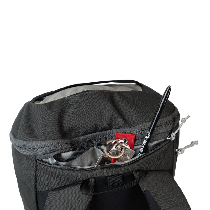 Batoh Blue Ice OCTOPUS 25 L  - čierna