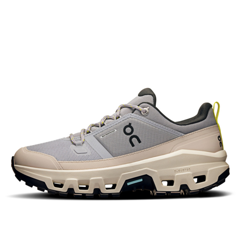Dámské turistické boty On CLOUDROCK LOW WATERPROOF  - světle šedá