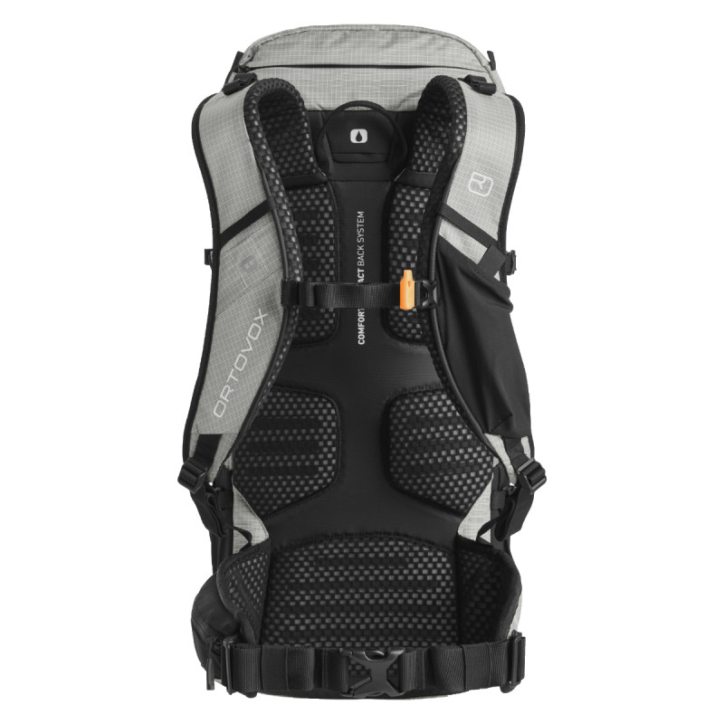 Batoh Ortovox TRAVERSE PURE 30 L  - černá