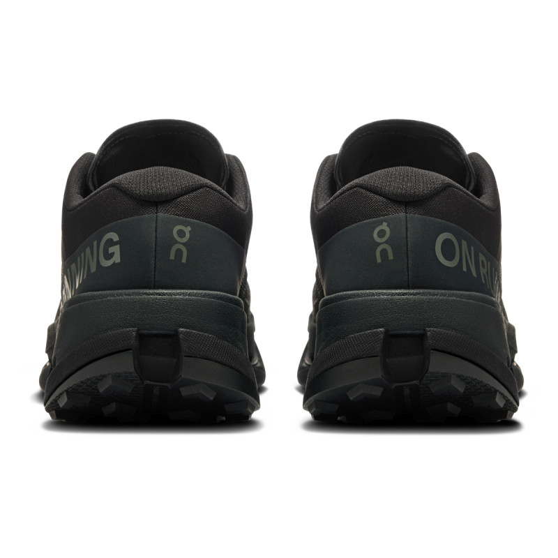 Pánské běžecké boty On CLOUDULTRA 3  - černá