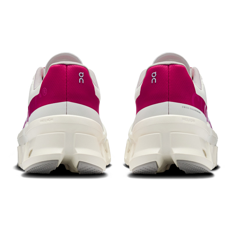 Dámské běžecké boty On CLOUDMONSTER  - bílá