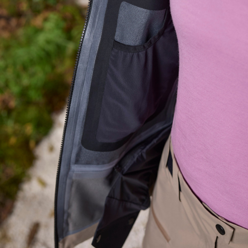 Dámská bunda Maloja EISKOGELM.  - černá