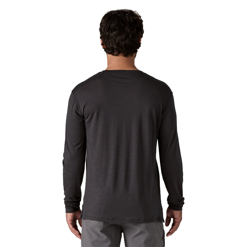 Pánské funkční tričko Patagonia LONG-SLEEVED CAPILENE COOL MERINO BLEND GRAPHIC SHIRT  - černá