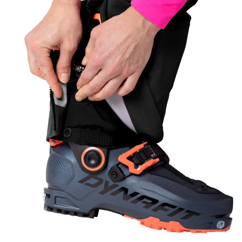 Dámske nohavice Dynafit BLACKLIGHT 3L PANTS  - čierna