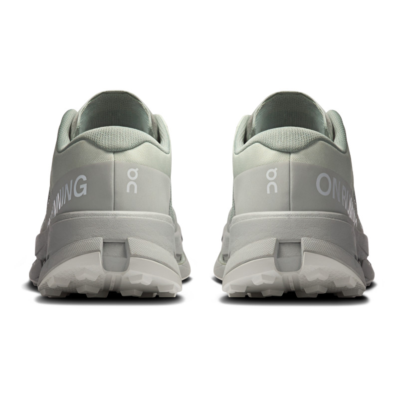 Pánské běžecké boty On CLOUDULTRA 3  - světle šedá