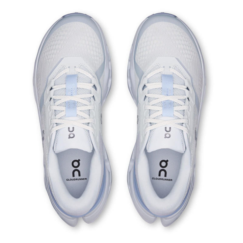 Dámské boty On CLOUDRUNNER 3  - světle modrá