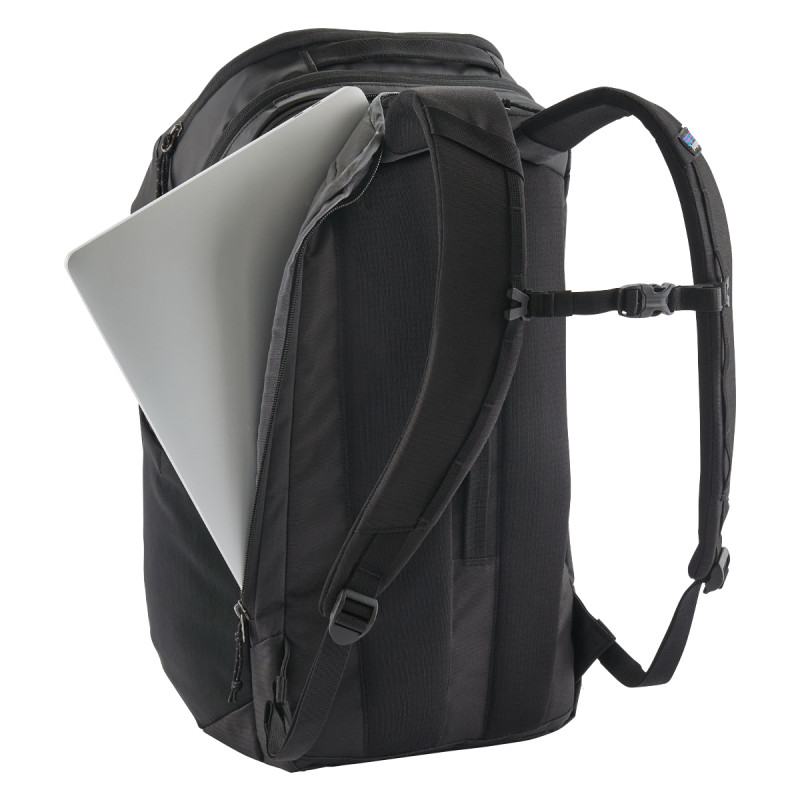 Batoh Patagonia BLACK HOLE PACK 25 L  - čierna