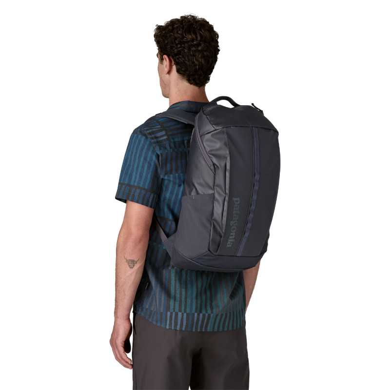 Batoh Patagonia BLACK HOLE PACK 25 L  - šedá