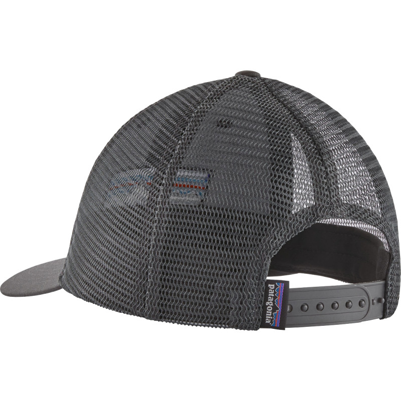 Šiltovka Patagonia P-6 LOGO LOPRO TRUCKER HAT  - tmavo šedá