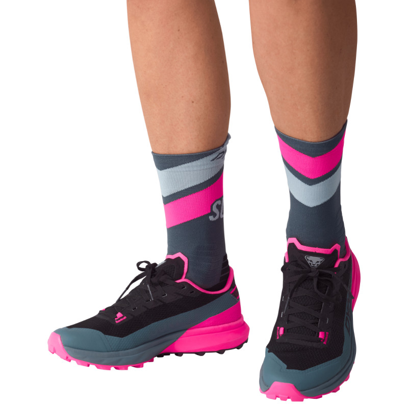 Běžecké ponožky Dynafit ULTRA CREW  - tmavě růžová