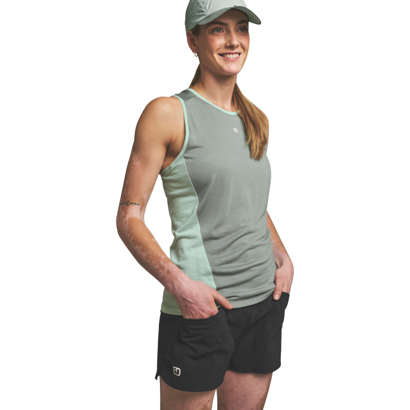 Dámské kraťasy Ortovox TRACE SHORTS  - světle zelená