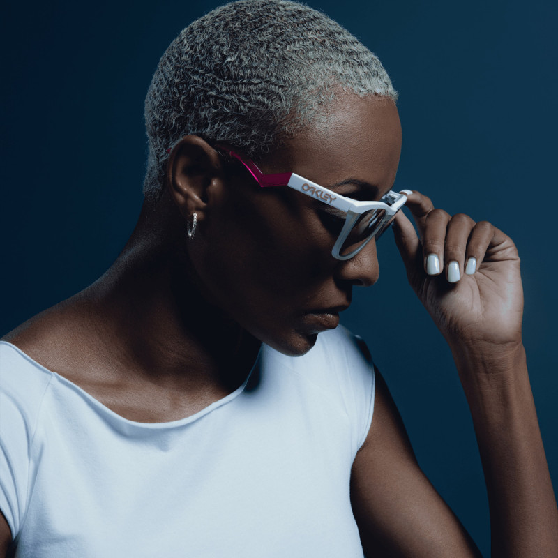 Sluneční brýle Oakley FORTNITE FROGSKINS™ HYBRID - MATTE WHITE PRIZM BLACK