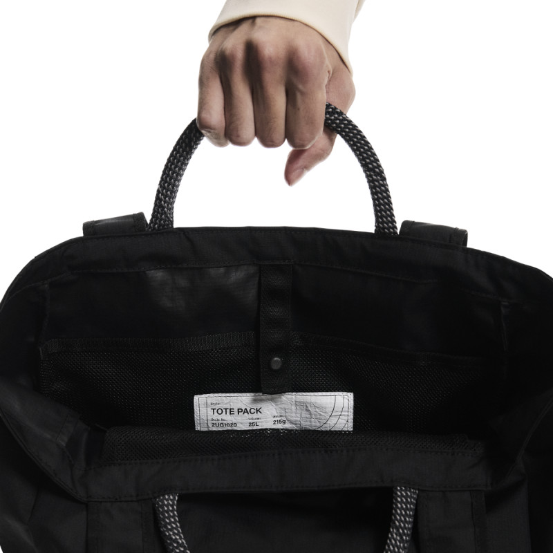 Dámská taška On TOTE PACK 25L  - černá