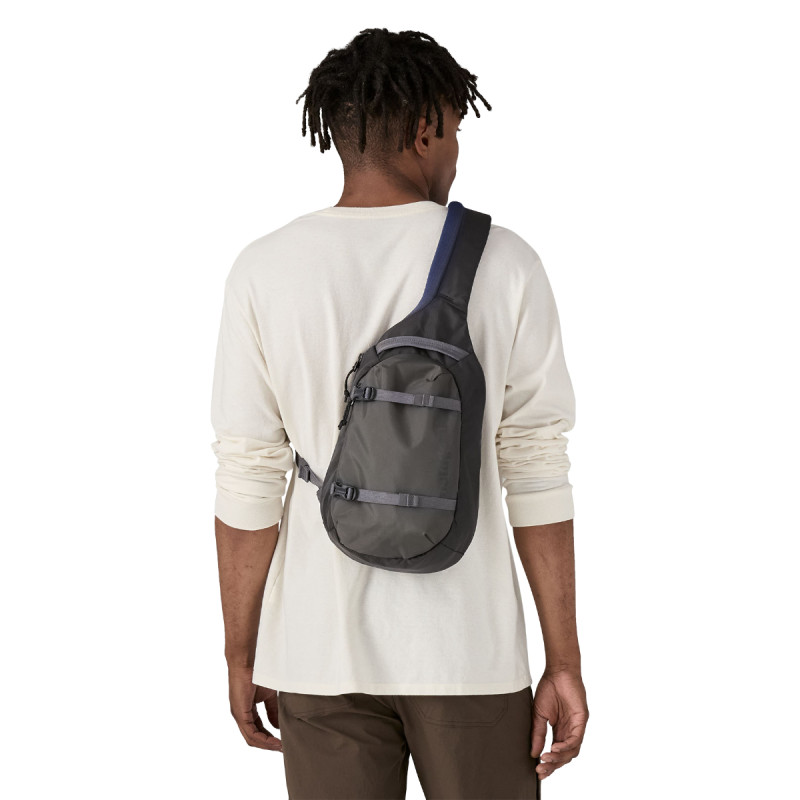 Batoh Patagonia ATOM SLING 8 L  - černá