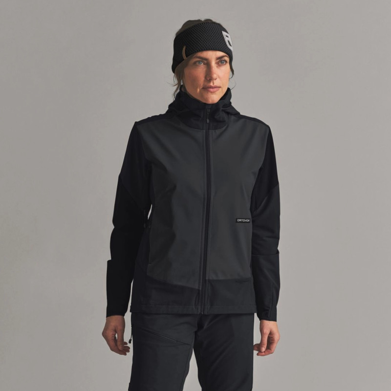 Dámska bunda Ortovox ORTLER SOFTSHELL PLUS JACKET  - čierna