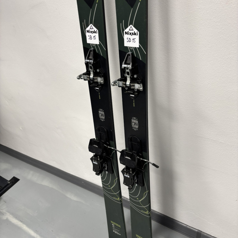 Skialpovy set Dynastar VERTICAL 82 + ST DEMO 10 + KOHLA SKINS